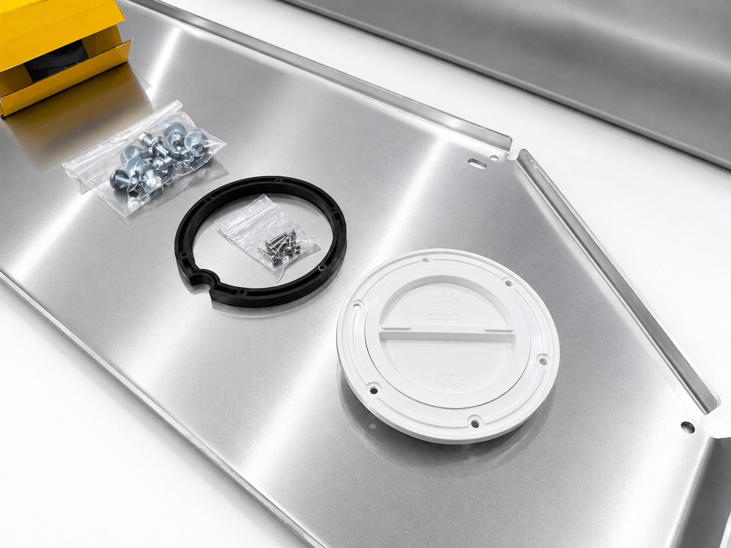 Wassertank 70 l Unterflur aus Aluminium Fahrerseite - Abwasser für MAN TGE VW Crafter ab 2017