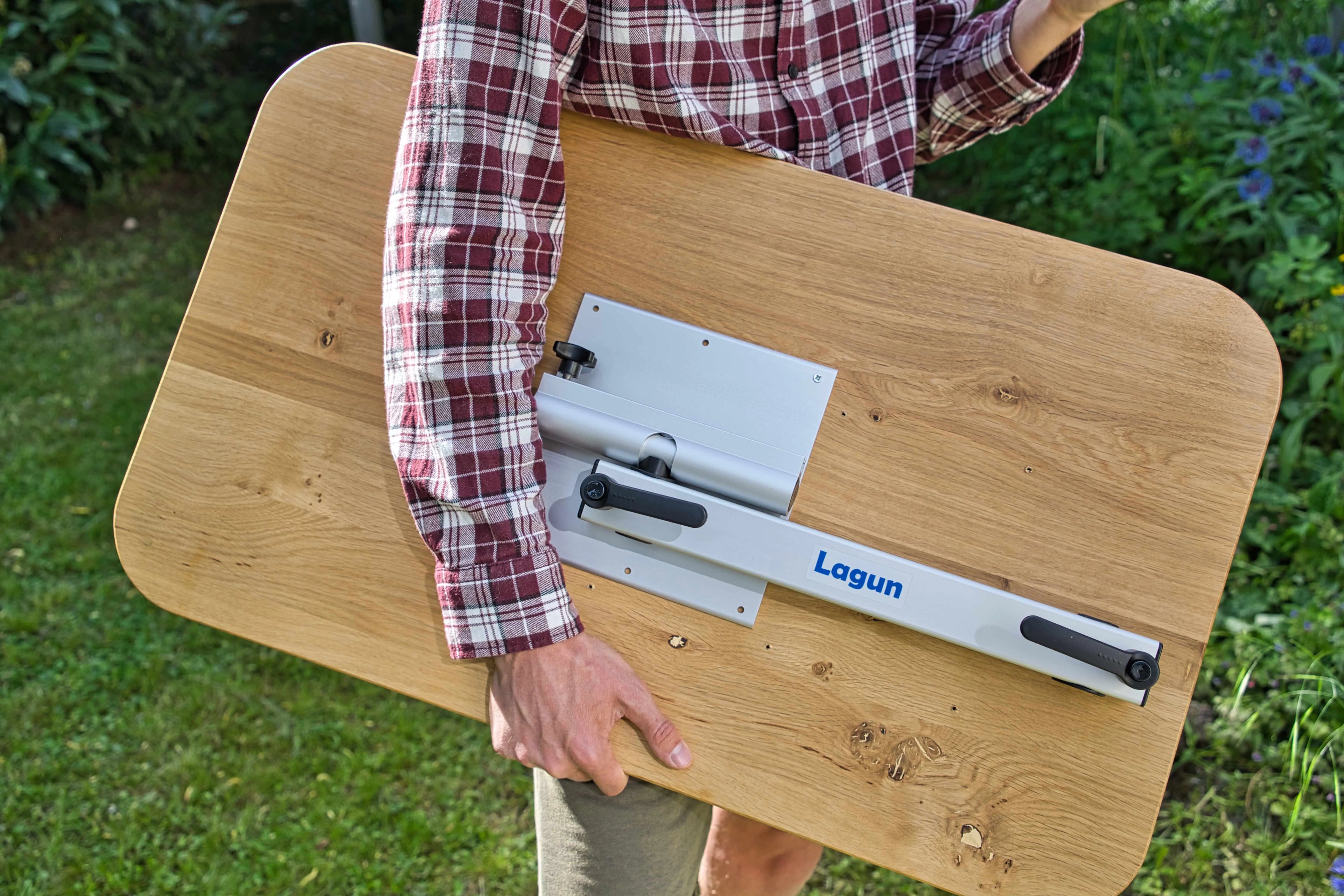 Plaque de montage sous table Lagun avec axe rotatif et rabattable