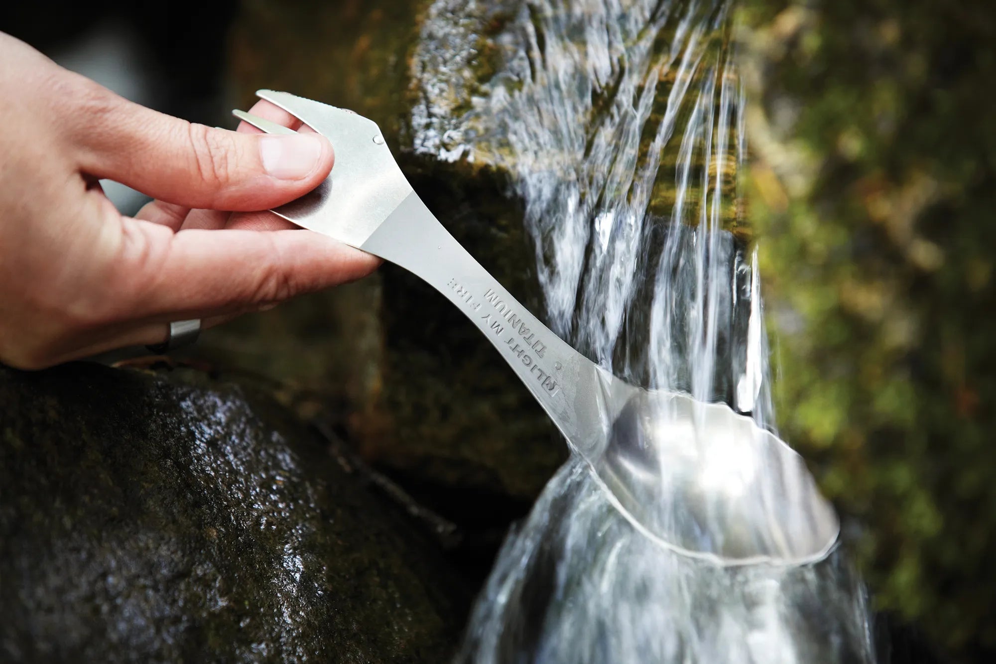 Spork Titanium - Messer, Gabel &amp; Löffel in einem, mit Schutztasche